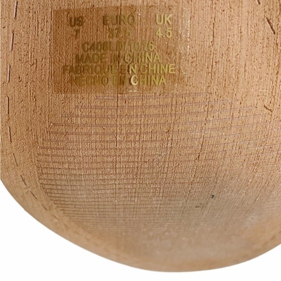 KDB Kelsi Dagger Bootie Mason Black Leather Perforated Block-Heel Sandal Size 7 - Picture 12 of 14